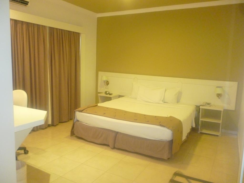 Hotel Anaca Sao Carlos الغرفة الصورة